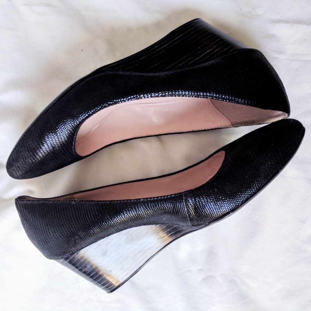 Taryn Rose Kathleen Wedge Heels in Black 9.5M